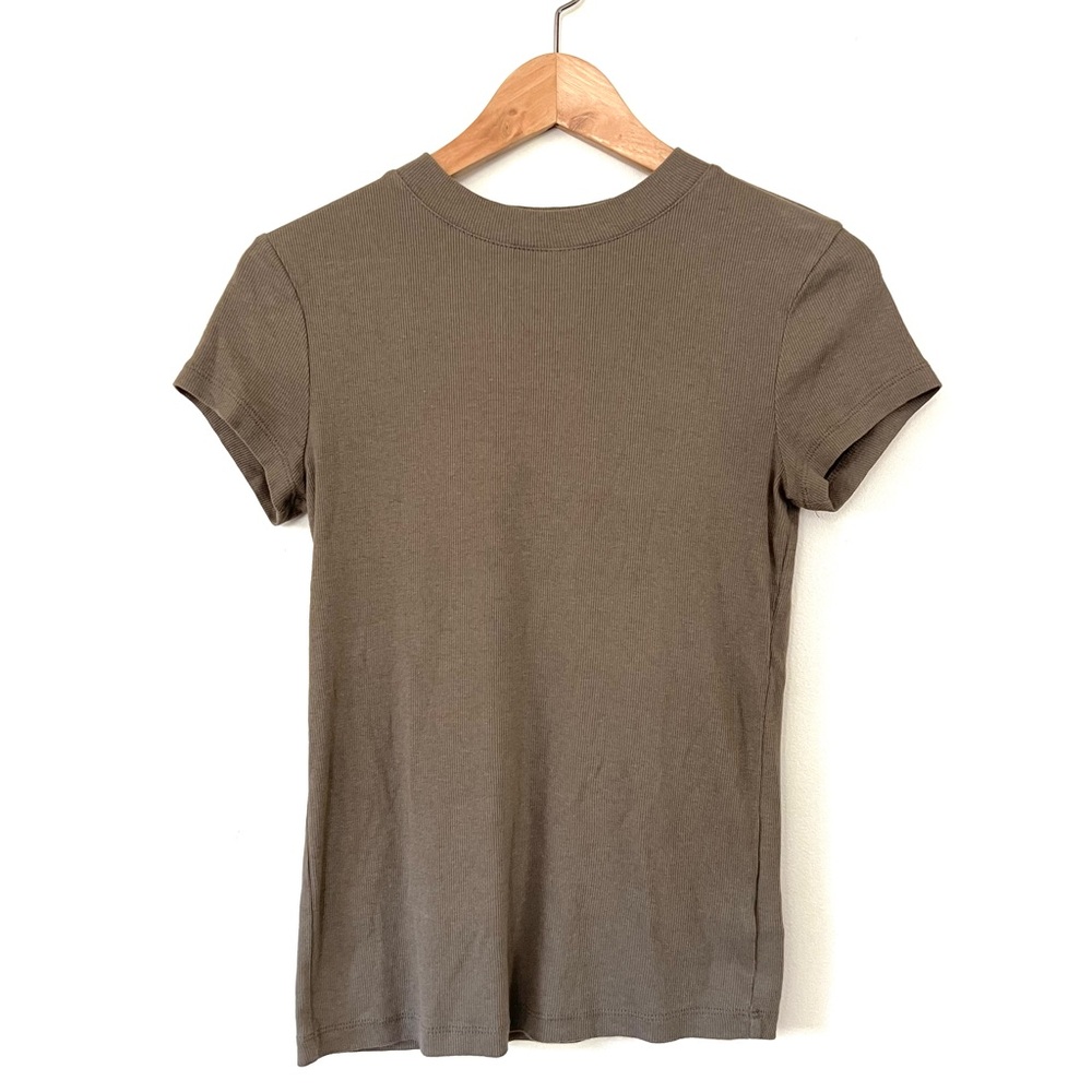 Taupe Ribbed Tee